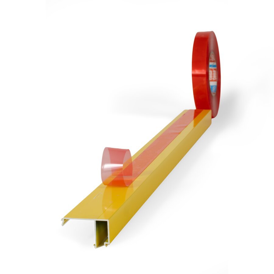 Auf verschiedensten Oberflächen klebend, auch Metall Auf verschiedensten Oberflächen klebend, auch Metall